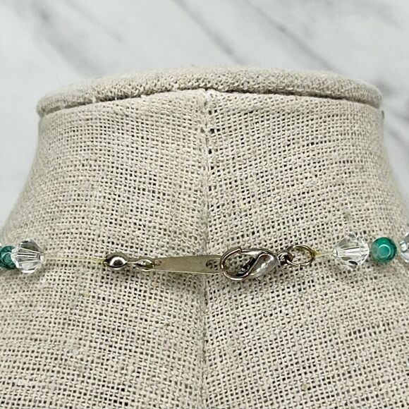 Faux Turquoise Beaded Stretch Necklace - Picture 4 of 4